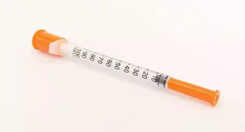 Holttér nélküli fecskendő 1 ml, U-100 29Gx1/2 1x
