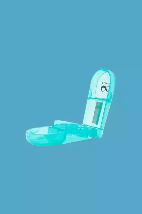 Elysium gyógyszertároló és tablettafelező 1x