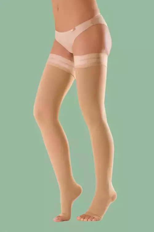 Elastofit AG combtőig érő harisnya (nyitott) 1pár