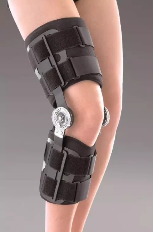 GM-K12 térd ortézis univerzális 1x