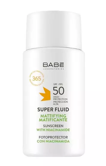 Babé Super Fluid olajmentes SPF50 fényvédő mattító 50ml