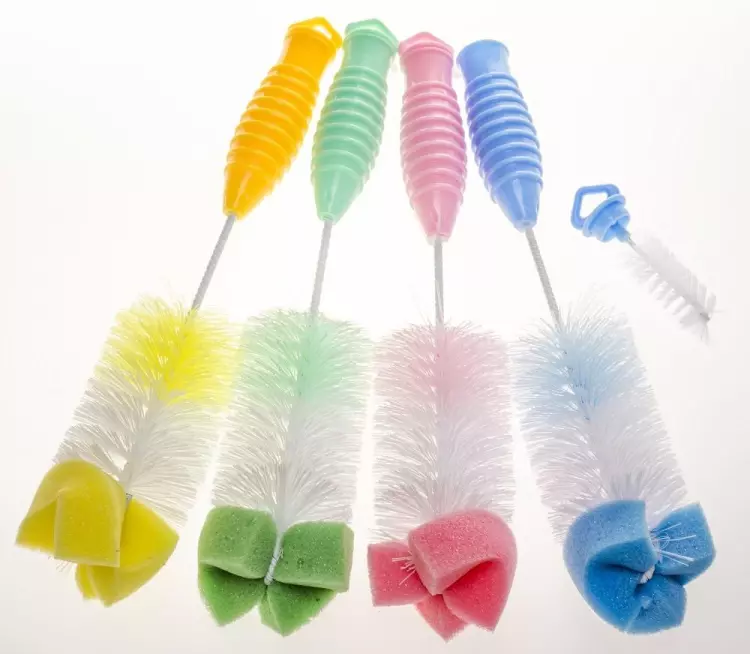 Baby-Bruin üvegmosókefe szivacsos végű 1x Baby-Bruin üvegmosókefe szivacsos végű 1x
