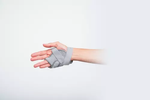 Chrisofix V-ös metacarpus törés ortézis L 1x